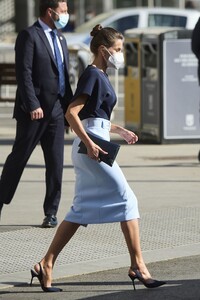 queen-letizia-at-casa-america-in-madrid-05-19-2021-0.jpg