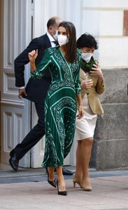 queen-letizia-children-and-youth-literary-awards-ceremony-in-madrid-05-11-2021-1.jpg