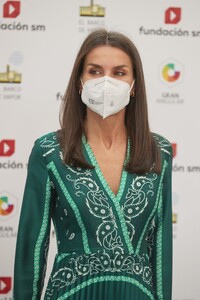 queen-letizia-children-and-youth-literary-awards-ceremony-in-madrid-05-11-2021-11.jpg