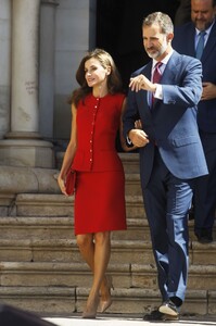 queen-letizia-national-culture-awards-in-cuenca-spain-09-13-2017-2.jpg