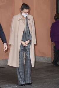 queen-letizia-of-spain-at-women-and-engineering-meeting-in-madrid-01-26-2021-1.jpg