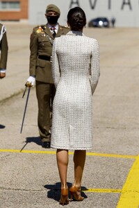 queen-letizia-spanish-army-aviation-academy-colmenar-viejo-05-07-2021-3.jpg