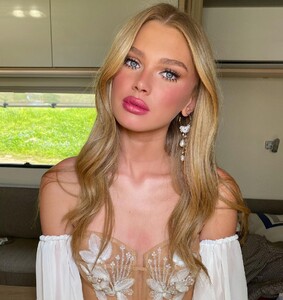 rikiperetzmakeup_188671126_526369108500619_8410255130702486867_n.jpg