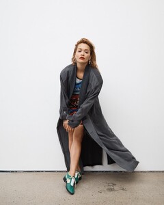 rita-ora-elle-indonesia-june-2021-1.thumb.jpg.fa5d72e9f0cb554893b5f82a8ab94866.jpg