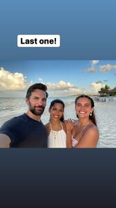 sarasampaio_190558842_1150505045450506_5893711636516705496_n.jpg