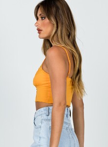 simple-things-crop-top-orange-3_307376f1-d9a3-49ab-b7e5-41c5ba326a01_1800x.jpeg