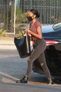 skai-jackson-heading-to-dwts-practice-in-los-angeles-10-09-2020-5.jpg