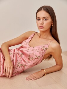 sofia-dress-amaranth-2.jpeg