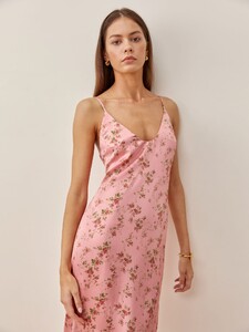sofia-dress-amaranth-4.jpeg