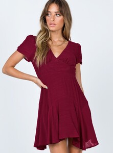 sting-mini-dress-burgundy-433A9082copy_1800x.jpeg