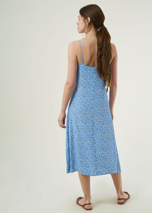valen-print-strappy-long-dress-s21-Blue3.thumb.jpg.0087bb92b5671563a890fba34287490c.jpg