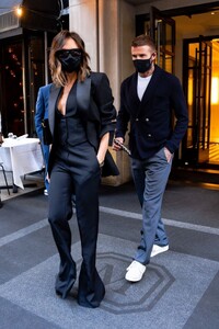 victoria-beckham-and-david-beckham-at-carbone-restaurant-in-new-york-05-25-2021-4.jpg