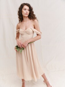 violet-dress-champagne-1.jpeg