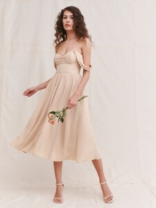 violet-dress-champagne-4.jpeg