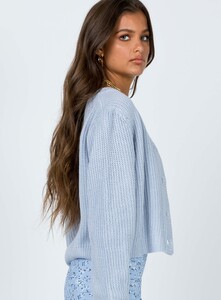 wyatt-sweater-blue-3_53e45e52-f94a-442b-80d2-eb679e0d4915_1800x.jpeg