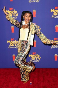 yara-shahidi-2021-mtv-movie-tv-awards-5.jpg