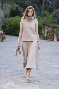 00011-Max-Mara-Resort-2022.jpg