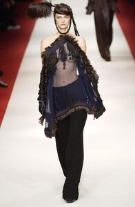 034-jean-paul-gaultier-fall-2002-couture-kasia-pysiak.jpg