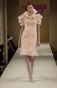 ox s02jiHaye-01a.jpg