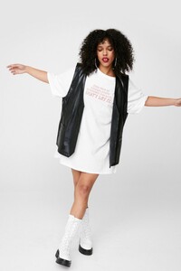 white-no-fear-relaxed-graphic-t-shirt-dress (2).jpeg