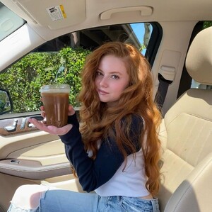 1080full-francesca-capaldi-2.jpg