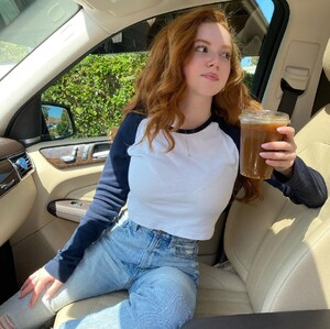 1080full-francesca-capaldi-4.jpg