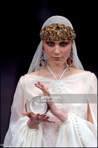 Ox f01scherrerHC--124056795-.jpg