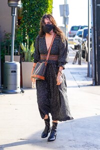       cox080621BZNimage106.jpg