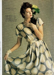 1217649647_MarieClaireJapon1987-4NanaWatanabeMarita(1).thumb.jpg.fb946031ad057af5b6f4aba09fac9ea9.jpg