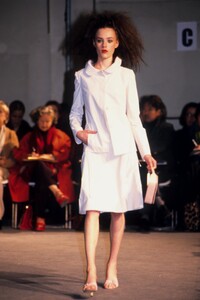 Junko Shimada 1999 Women RTW 32.jpg