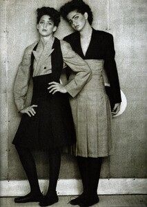 1348330054_MarieClaireJapon1988BegaNatashaEmmanuelle(2).thumb.jpg.80f1127aadcb98c9c63bbb402f5c8d1a.jpg