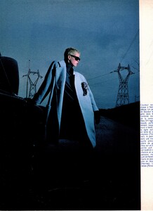 137228859_JenyMarieClaireBis1987(3).thumb.jpg.6d36979e9564fe50319255a3050809d3.jpg