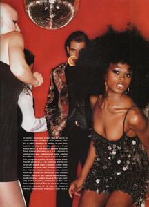 14-VOGUEHOMMESFRdec94-m.JohannaRhodesUnk-ph.MichaelRoberts.thumb.jpg.00bd9a0497ae67da4da309d839abf6e6.jpg