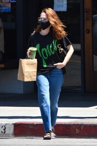      zoe140621BZNimage104.jpg