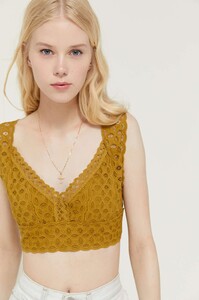 urban-outfitters-designer--Uo-Alisa-Eyelet-Cropped-Top (1).jpeg