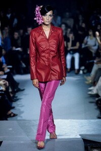 Koji Tatsuno 1996 Women RTW 31.jpg