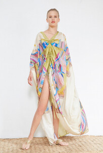 paris-fashion-store-women-poncho-sumatra-fashion-designer-clothes-paris (1).jpg