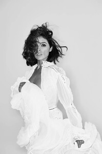 158481285_OliviaCulpo-Maxim2019Hot1002.thumb.jpg.120a57a6bac3901207e629393c42368e.jpg