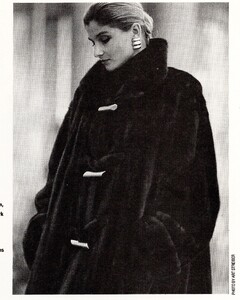 165661692_WMagazine1988-1990(21).thumb.jpg.f4c6c2606b08fb096a7044b14e4dc8bc.jpg