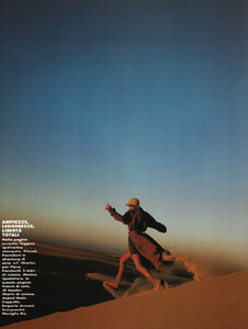 17-ELLEITfeb89-m.CarinVanDenDonk-ph.FabrizioFerri.thumb.jpg.3717906033d478c98cb09aac6bf3f825.jpg