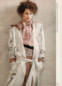 1743358716_133-GRAZIAIT-13mar88-m.SabinaGaspariph.VanniBurkhart.thumb.jpg.e7e3d4b0924a51e25145bf98cfb0e23a.jpg