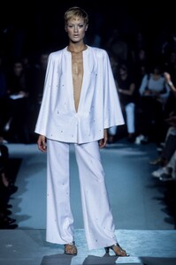 Koji Tatsuno 1996 Women RTW 52.jpg