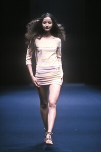 1786888139_SoniaRykiel2000WomenRTW27.thumb.jpg.9beed151b308f0c5d1ac8a1319f054e6.jpg