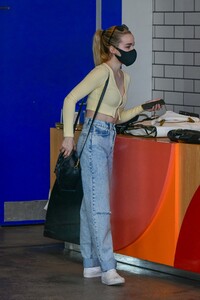       dov110621BZNimage101.jpg