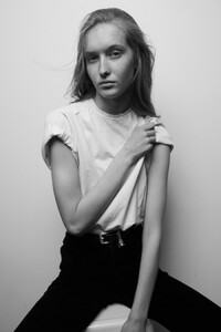 Kateryna Zub shot02_166c179c260d28a93a1ff31bb0a8066da95.jpeg