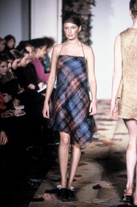 Keita Maruyama 1998 Women RTW 39.jpg