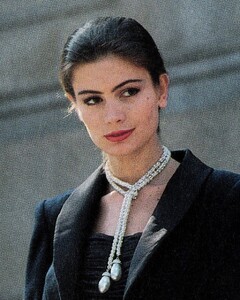 2077108386_WMagazine1988-1990(12).thumb.jpg.7141b6002d834aa633702823a258b905.jpg