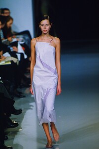 240998038_LanvinSpring1999(3).thumb.jpg.fbff98e398973a6087ab55b949f8d0c7.jpg