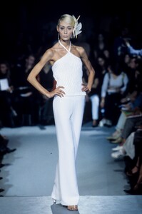 Koji Tatsuno 1996 Women RTW 71.jpg