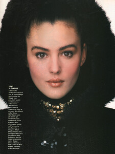 25-ELLEITdec88-m.ElaineIrwinMonicaBellucci-ph.OlivieroToscani.thumb.jpg.39b17350b8e587b9e0ed21e053447842.jpg